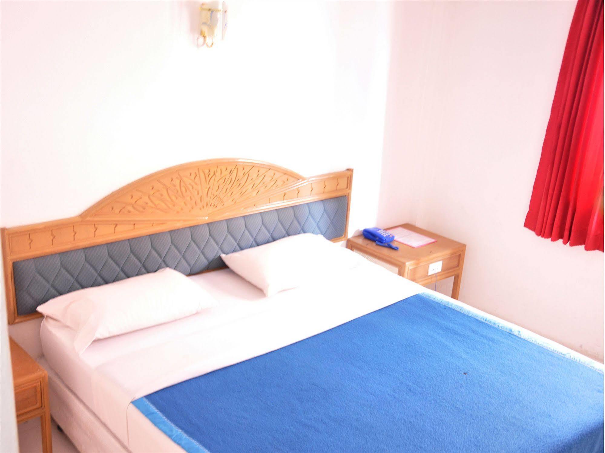 Highfive Guest House Pattaya Εξωτερικό φωτογραφία